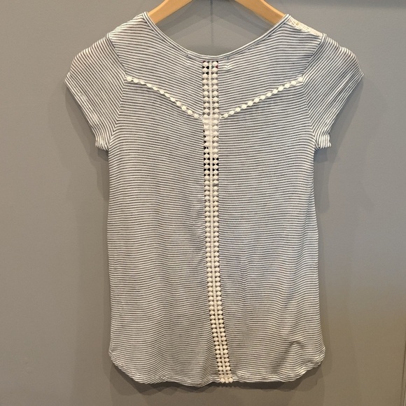 Nordstrom Weaver's Girl Striped Crochet Lace Trim Top M NWT - Picture 4 of 4